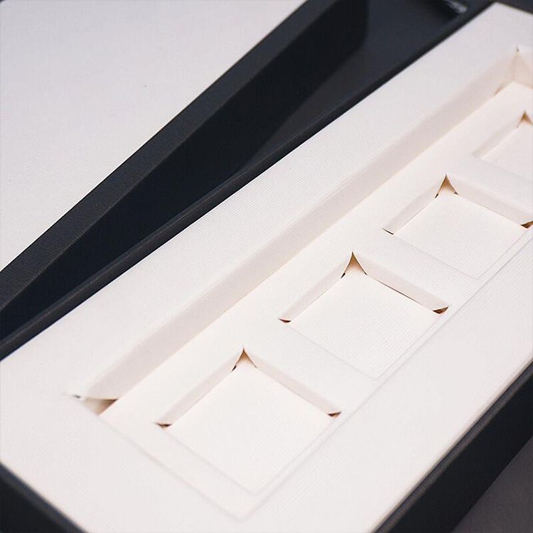 scatole di imballaggio di cioccolato rettangolari